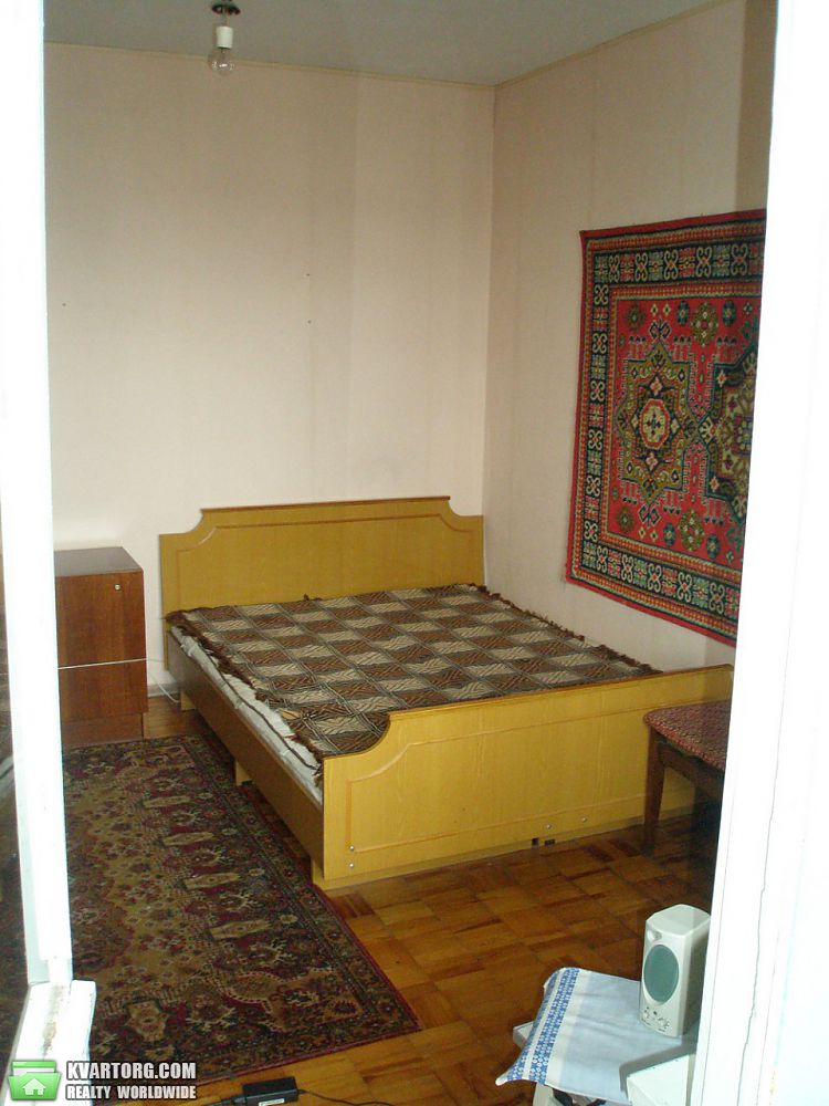 Rent out 1-room apartment. Киев,  Ревуцкого — photo 5