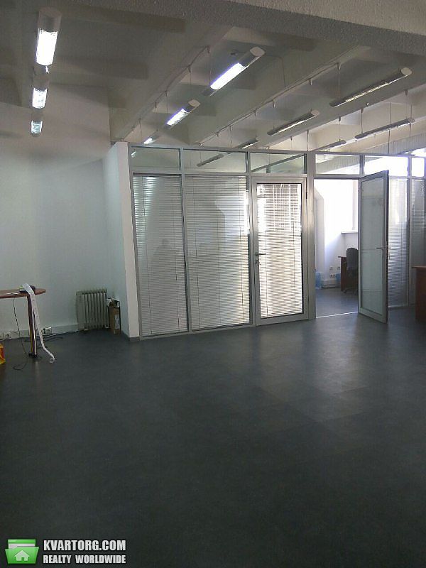 Rent out office. Киев,  Смоленская — photo 1