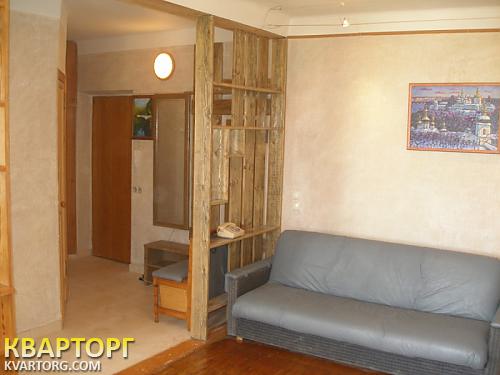 Rent out 2-room apartment. Киев,  Тропинина — photo 3