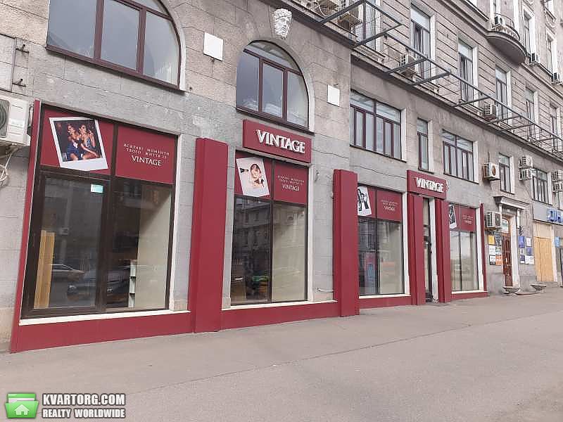 Rent out shop. Харьков, площадь Конституции 1 — photo 3