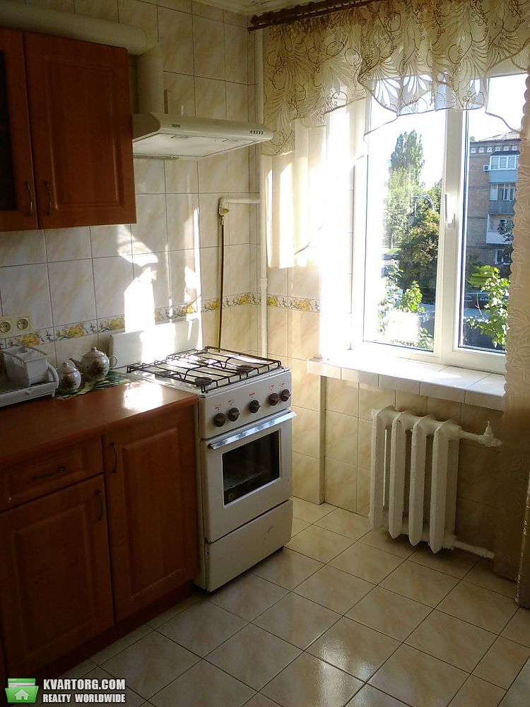 Rent out 1-room apartment. Киев,  Отрадный пр — photo 3