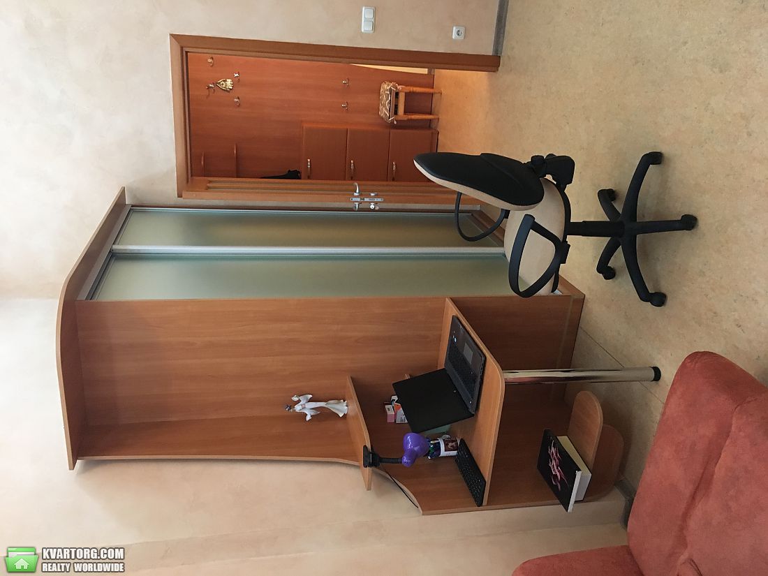Rent out 2-room apartment. Киев, Владимирская — photo 9