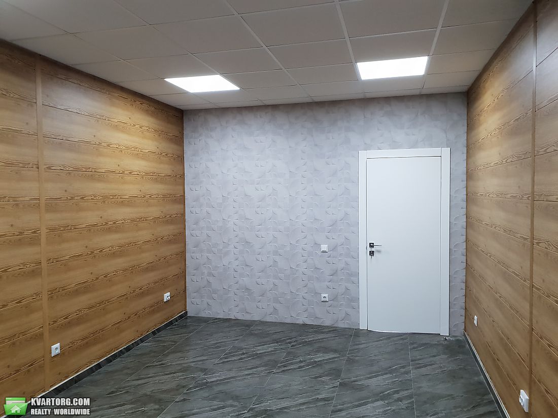 Rent out shop. Киев,  Жилянская — photo 4