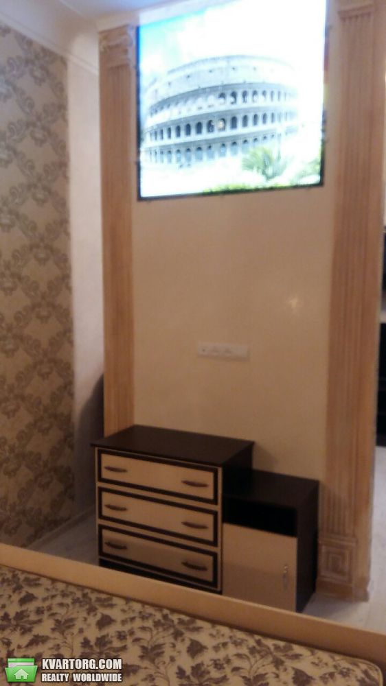 Rent out 1-room apartment. Одесса, Екатерининская  Площадь — photo 3