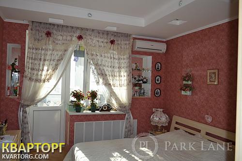 Sell 3-room apartment. Киев,  Бажана — photo 3