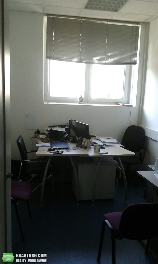 Rent out office. Киев,  Тарасовская — photo 1