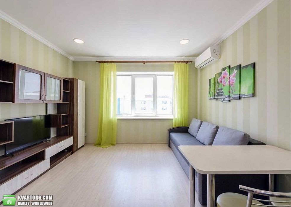 Rent out 1-room apartment. Киев, Красноткацкая — photo 2