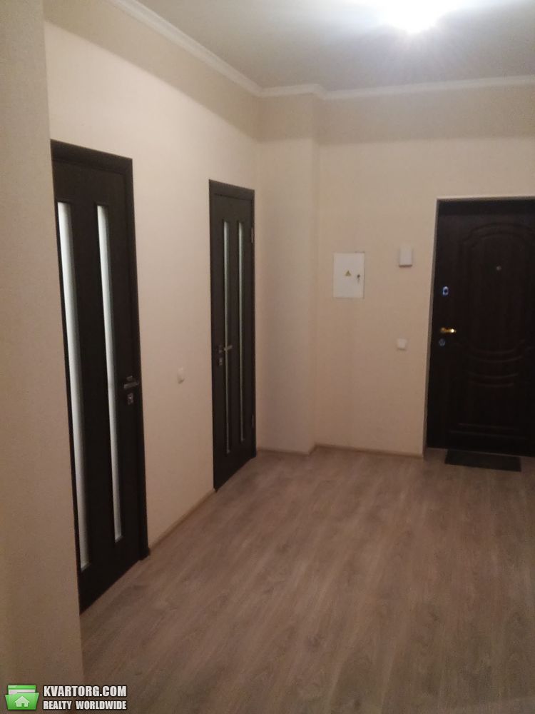 Rent out 1-room apartment. Киев,  Бударина — photo 3