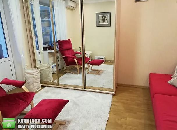 Rent out 1-room apartment. Киев, А. Глушкова — photo 2