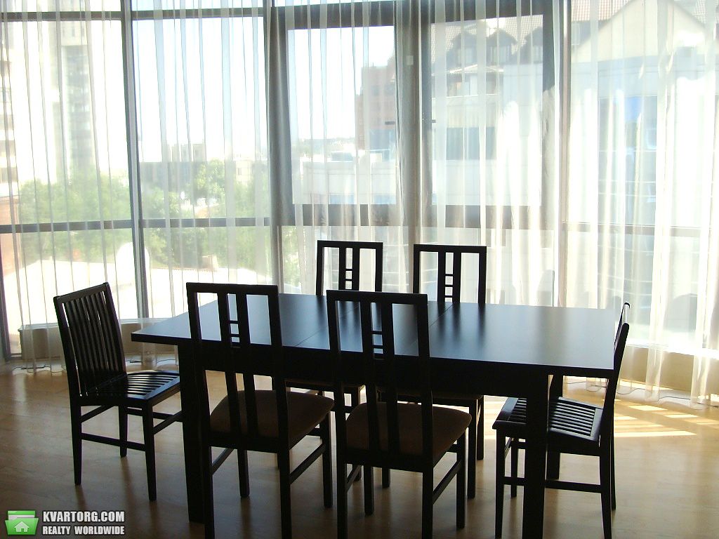 Rent out 3-room apartment. Днепропетровск, Комсомольская — photo 2