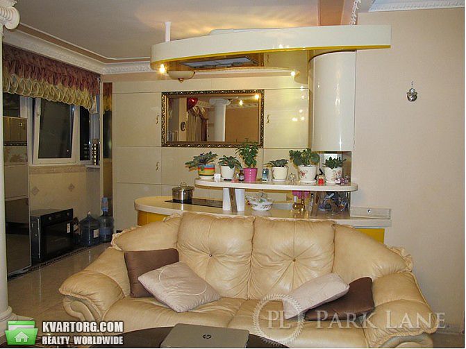 Rent out 3-room apartment. Киев,  Макеевский пер — photo 4
