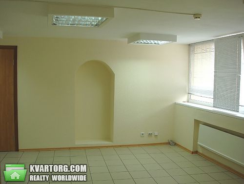 Rent out office. Киев, Глубочицкая — photo 1