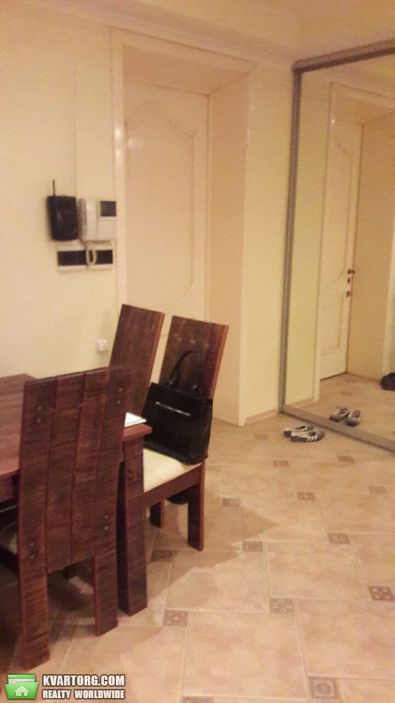 Sell 3-room apartment. Днепропетровск, Дмитрия Кедрина — photo 2