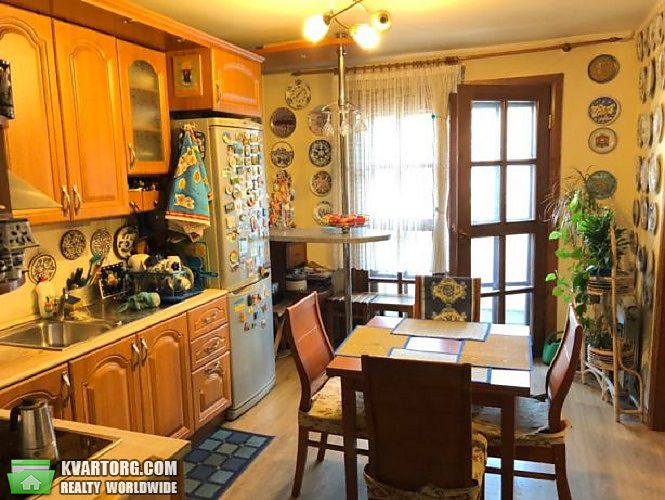 Sell 2-room apartment. Киев,  Тарасовская — photo 1