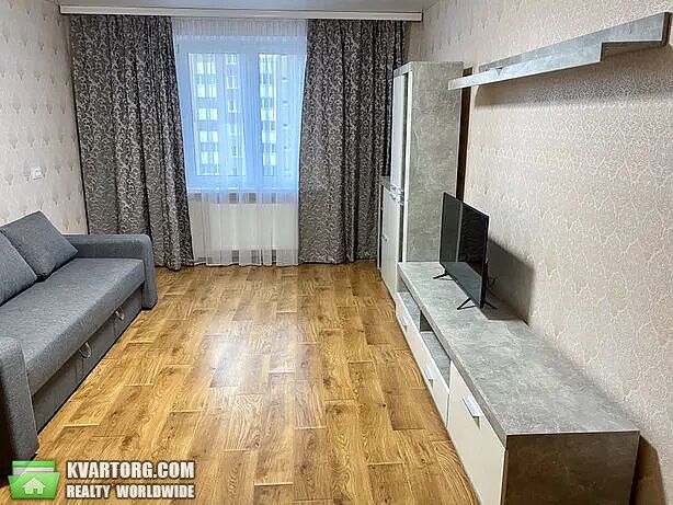Rent out 3-room apartment. Киев, Данченка — photo 8