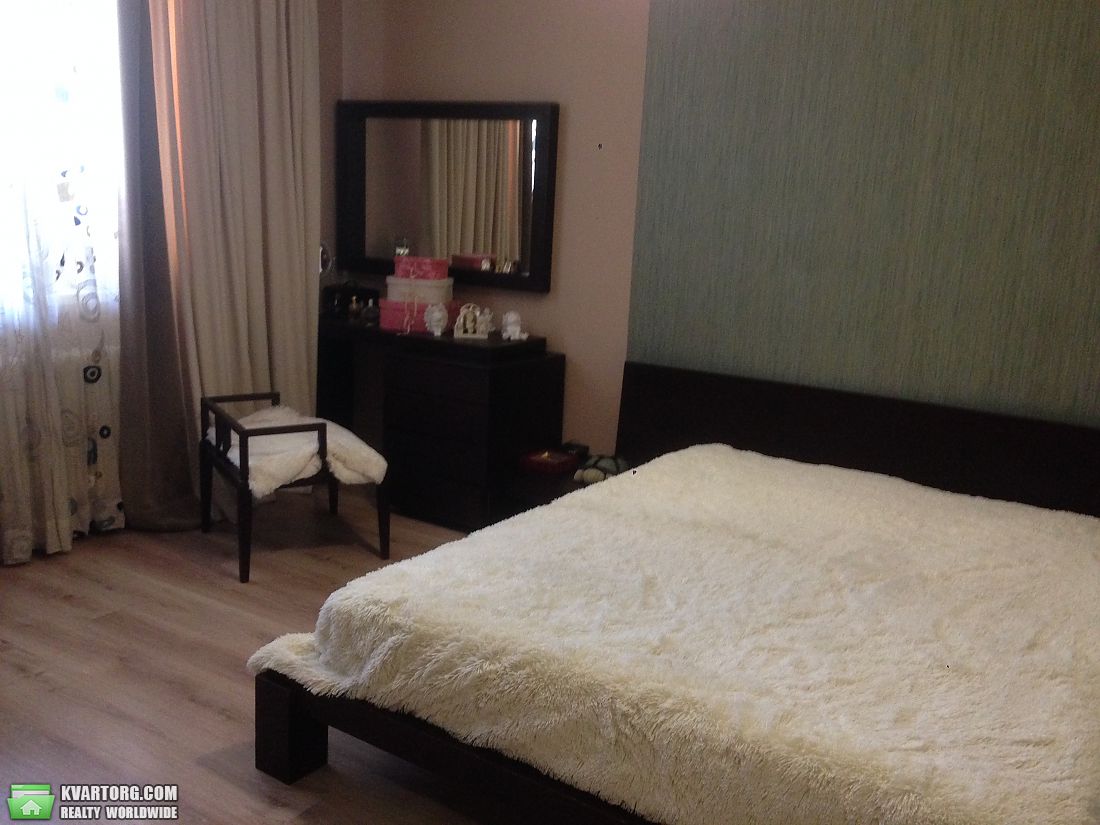 Sell 3-room apartment. Киев,  Саперно-Слободская — photo 3