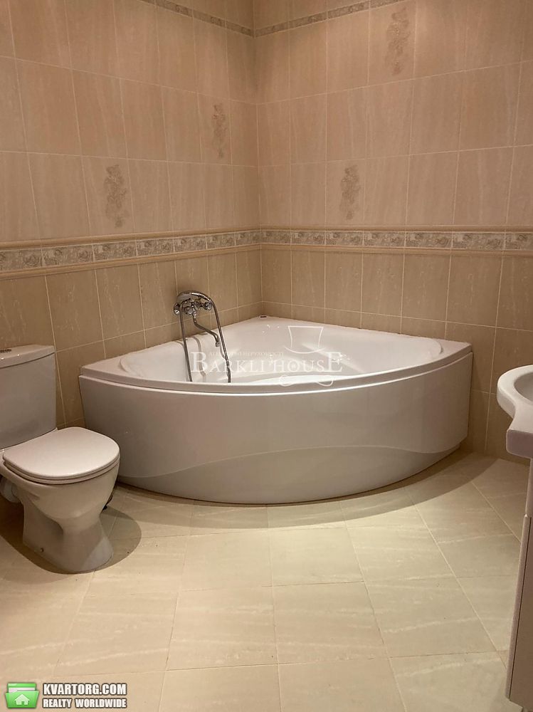 Rent out 3-room apartment. Киев,  Мельникова — photo 6