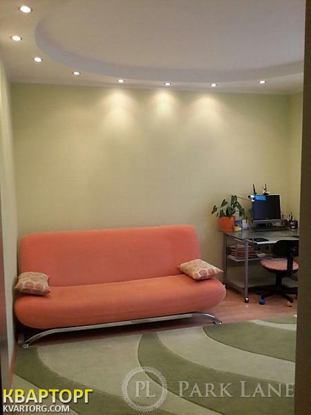 Sell 3-room apartment. Киев,  Дружбы Народов пл — photo 2