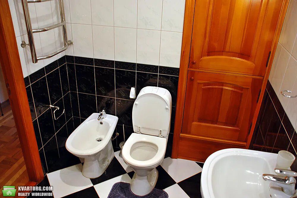 Rent out 3-room apartment. Киев, Гмири — photo 7