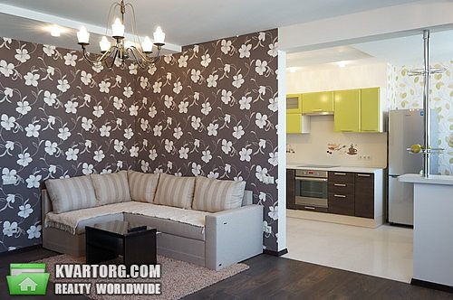 Rent out 3-room apartment. Киев, лобановского — photo 1