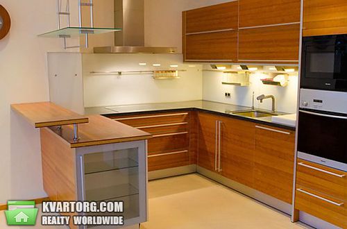 Rent out 3-room apartment. Киев,  Старонаводницкая — photo 1