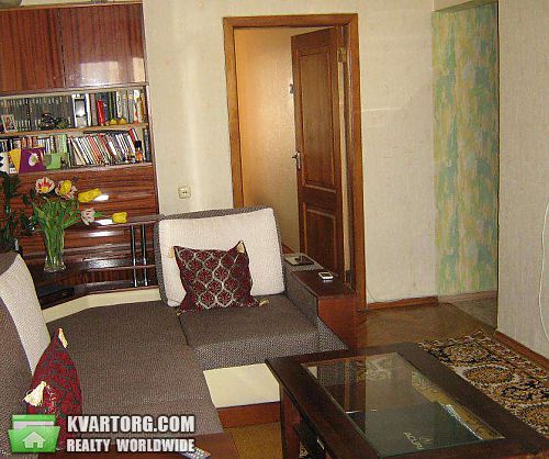 Rent out 3-room apartment. Киев, Березняковская — photo 4