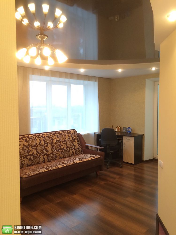 Rent out 2-room apartment. Днепропетровск, Шмидта — photo 1