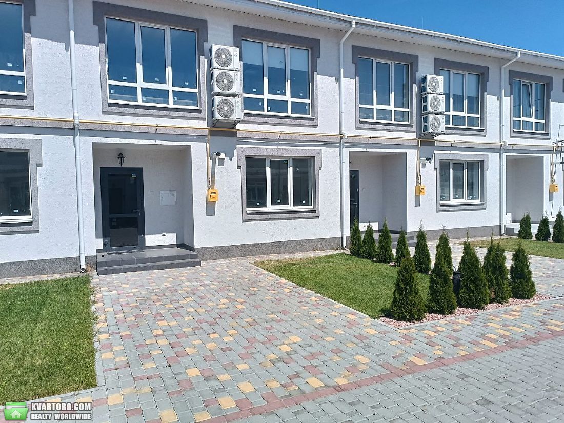 Sell house. Киев,  Ясная — photo 1