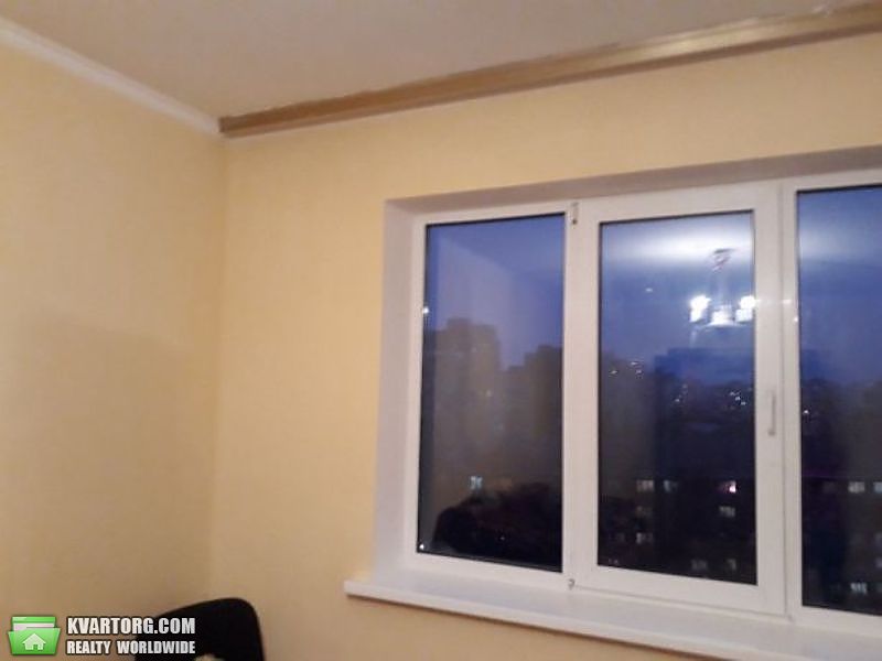 Sell 3-room apartment. Киев,  Харьковское шоссе — photo 4