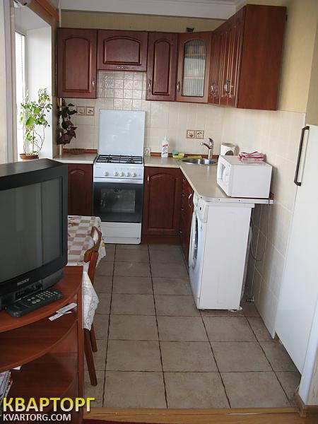Rent out 3-room apartment. Киев,  Окипной — photo 6