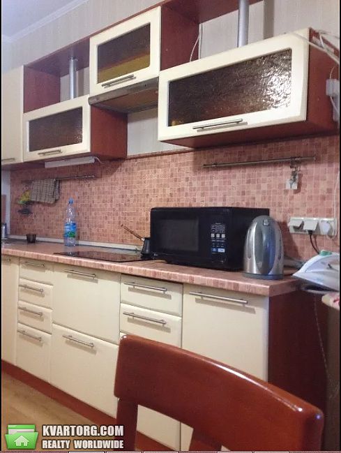 Rent out 2-room apartment. Киев,  Бажана — photo 9
