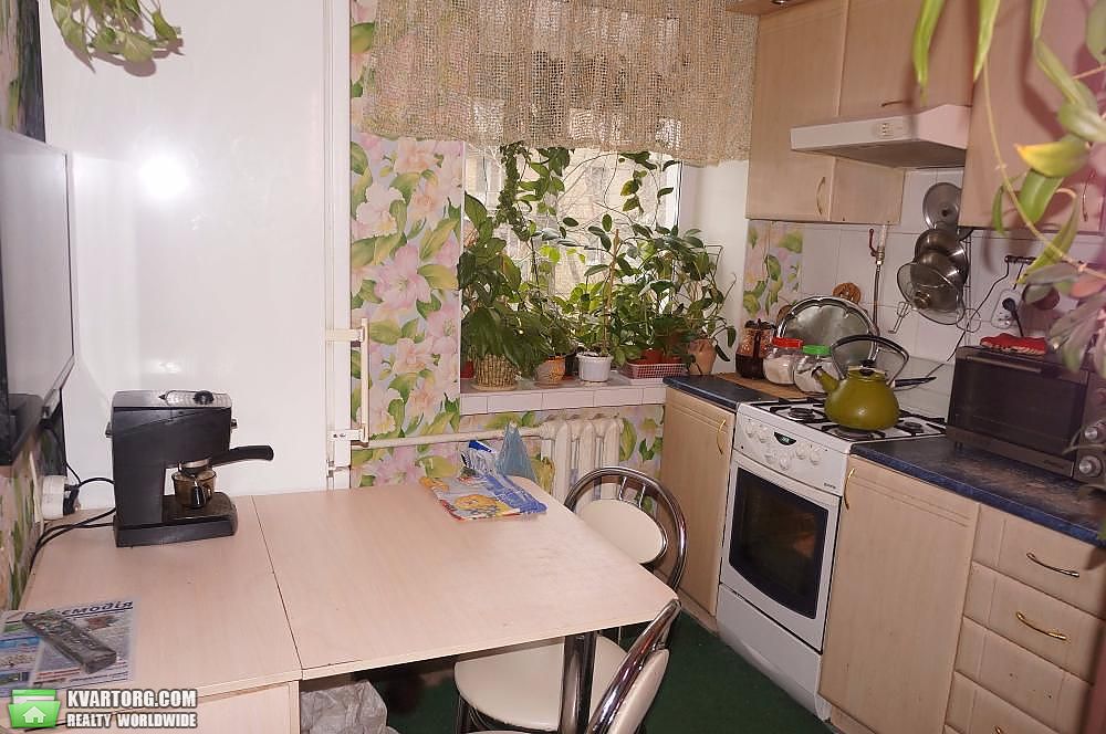 Sell 2-room apartment. Киев, Соборности пр — photo 5