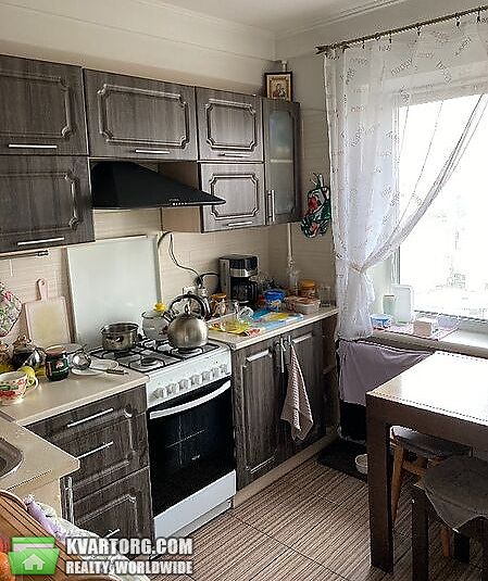 Sell 2-room apartment. Киев,  Автозаводская — photo 1