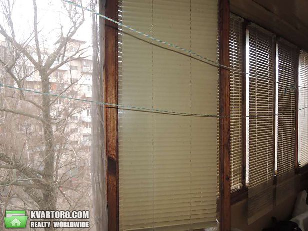 Sell 2-room apartment. Киев,  Зодчих — photo 2