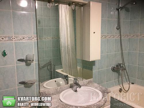 Sell 3-room apartment. Киев, Урловская — photo 7