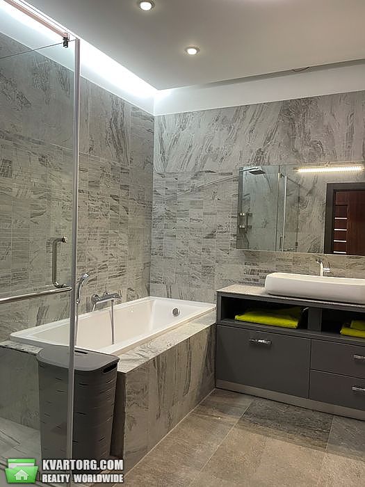Rent out 3-room apartment. Киев, Коновальца — photo 5