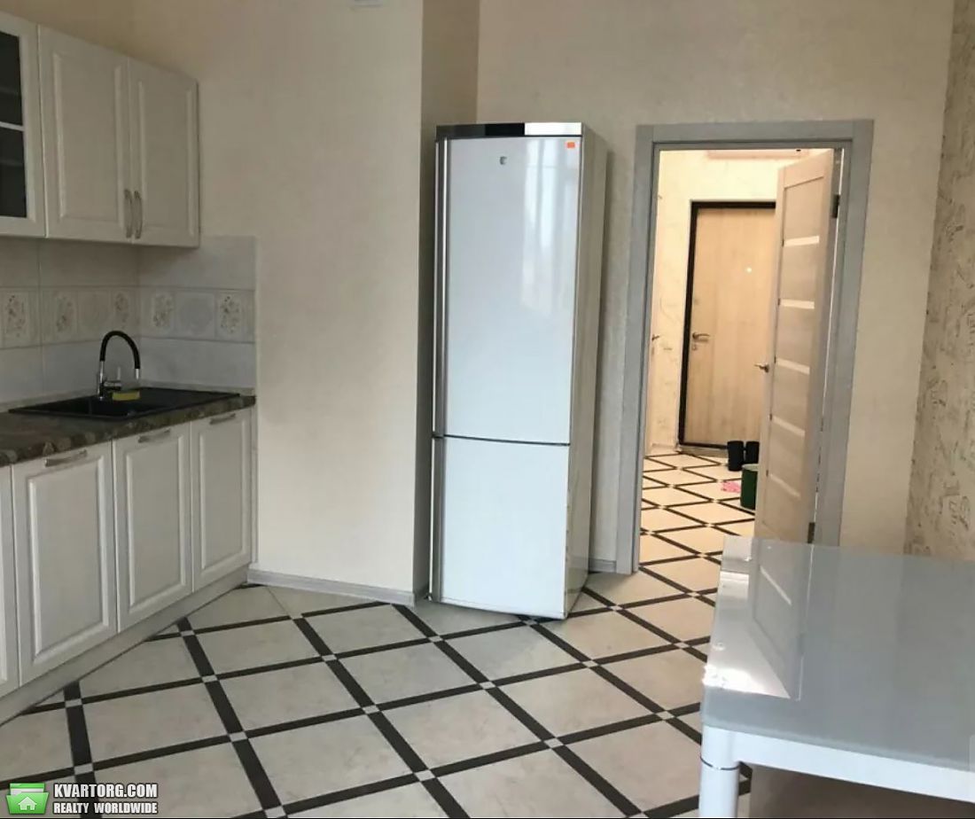 Rent out 1-room apartment. Киев,  Голосеевский пр — photo 4