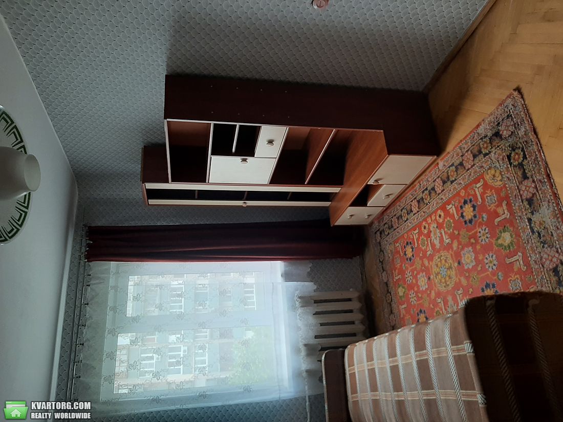 Rent out 2-room apartment. Киев, Приречная — photo 5