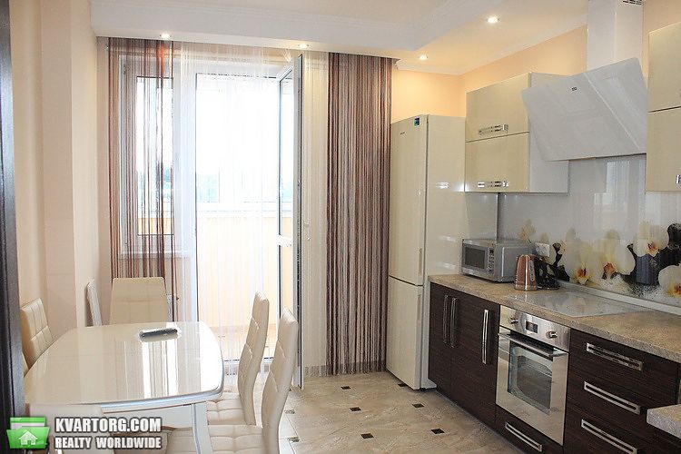 Rent out 2-room apartment. Киев, демеевская — photo 7