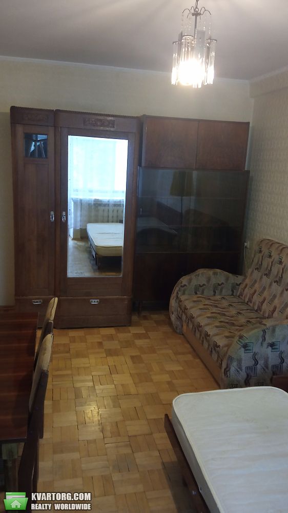 Rent out 1-room apartment. Киев, Туполева — photo 2