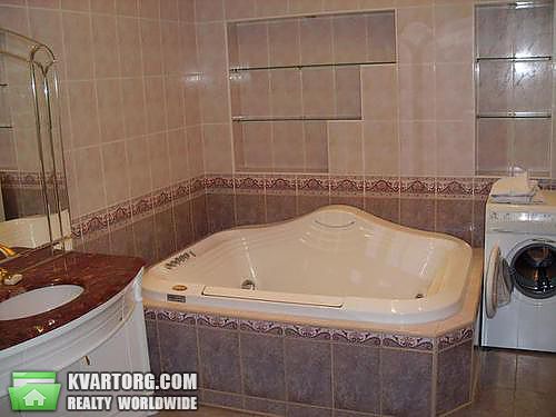 Rent out 1-room apartment. Киев, Героев Сталинграда пр — photo 4