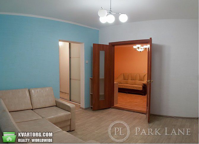 Sell 3-room apartment. Киев,  Пчелки — photo 1