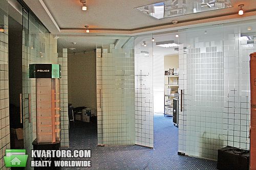 Rent out office. Киев, Почайнинская — photo 2