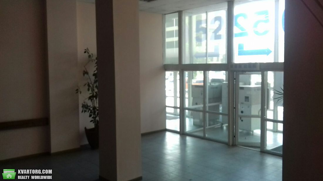 Rent out office. Киев,  Соломенская пл — photo 1