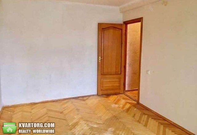 Sell 3-room apartment. Киев,  Булаховского — photo 4