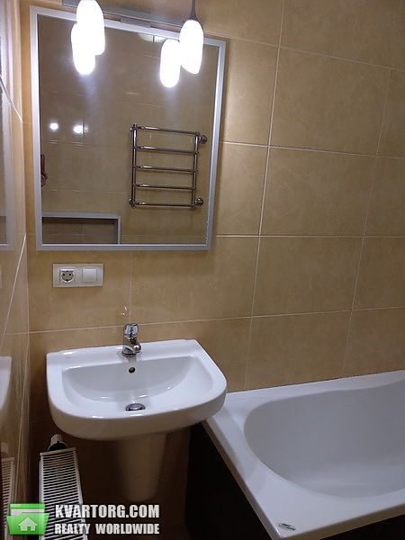 Rent out 1-room apartment. Киев, Голосеевская — photo 9