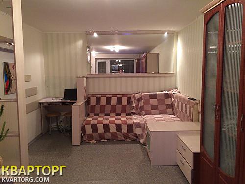 Sell 2-room apartment. Киев,  Уманска — photo 1