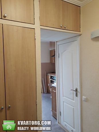 Rent out 1-room apartment. Киев,  Салютная — photo 3