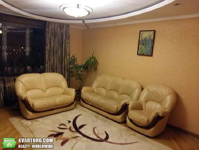 Sell 3-room apartment. Киев,  Автозаводская — photo 1