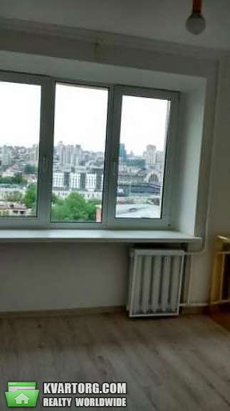 Sell 3-room apartment. Киев,  Стадионная — photo 2